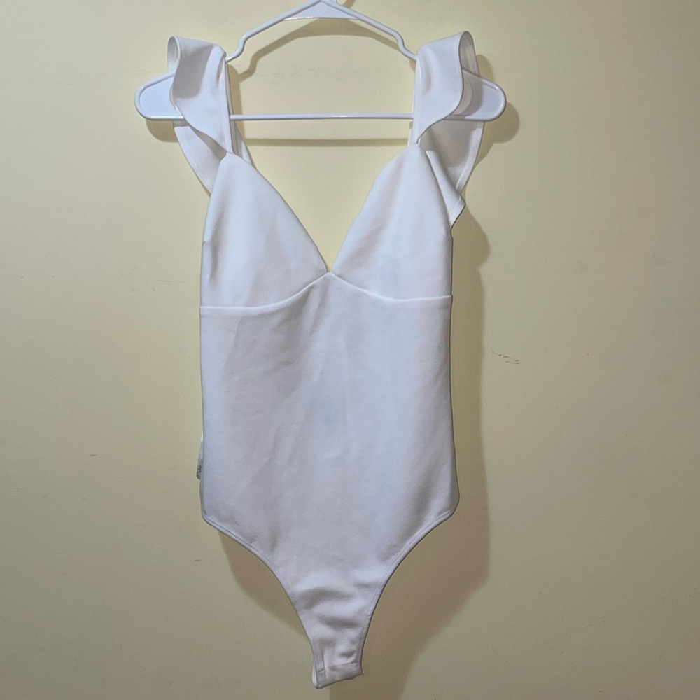 Womens New Lulus Ruffled White Bodysuit